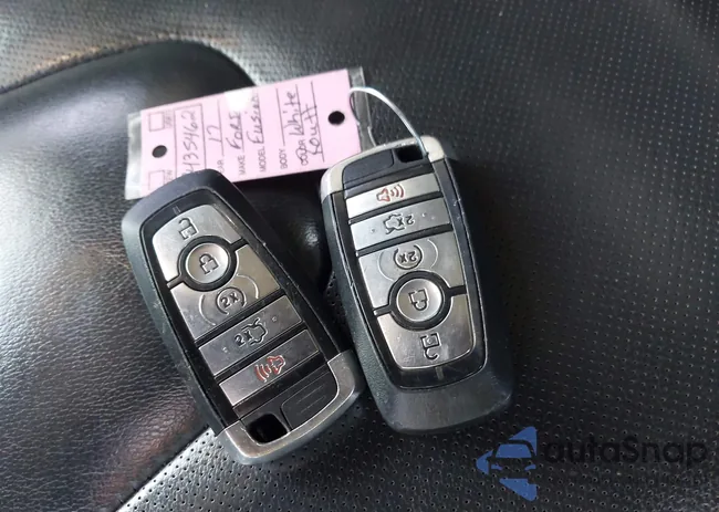 3FA6P0RU2HR301737: 44305763