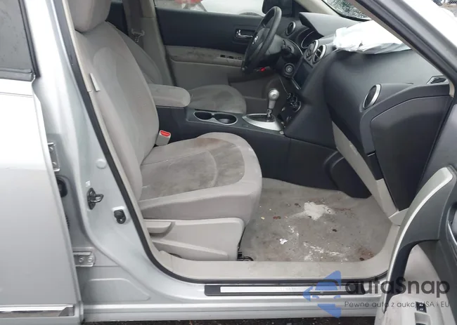 JN8AS5MT4EW102958: 44305857