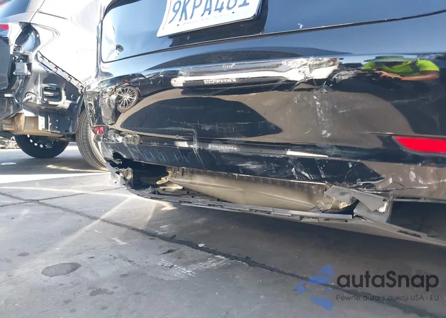 5YJ3E1EB8PF695273: 44305870