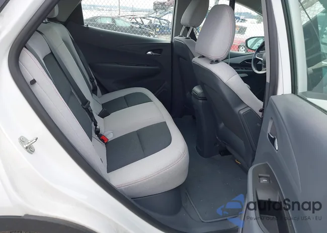 1G1FY6S05L4145138: 44305919