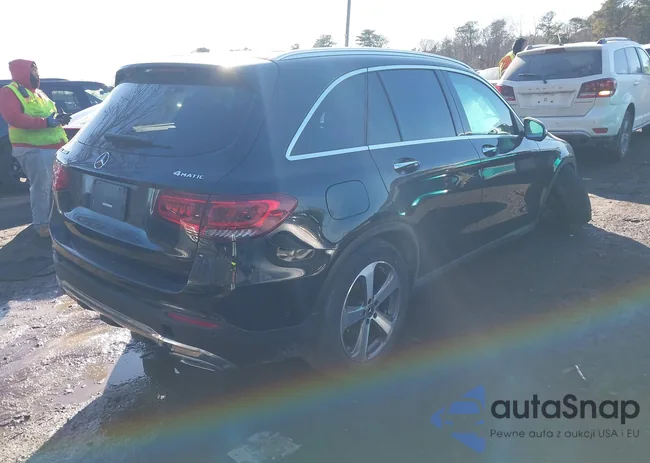 W1N0G8EB6NG121353: 44305982