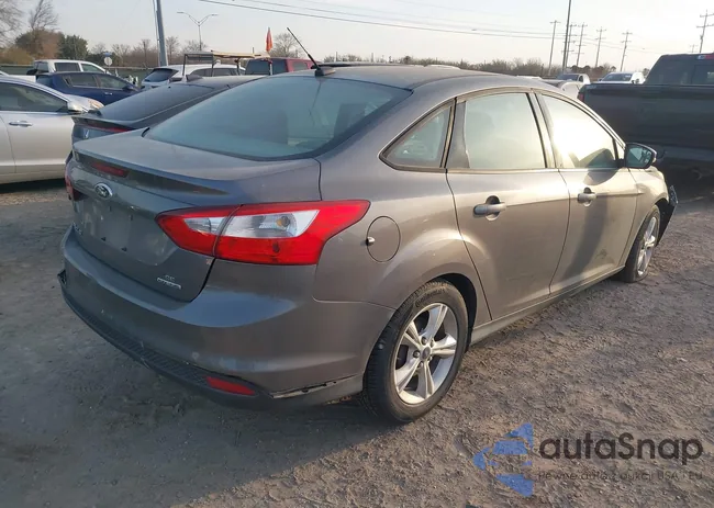 1FADP3F2XEL390141: 44305996