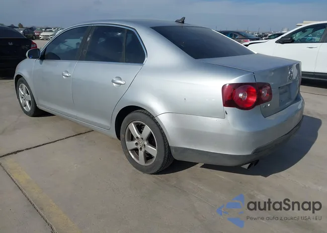 3VWRM71K08M156968: 44307072