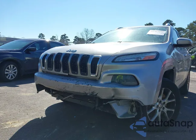 1C4PJMCS8EW180882: 44307091