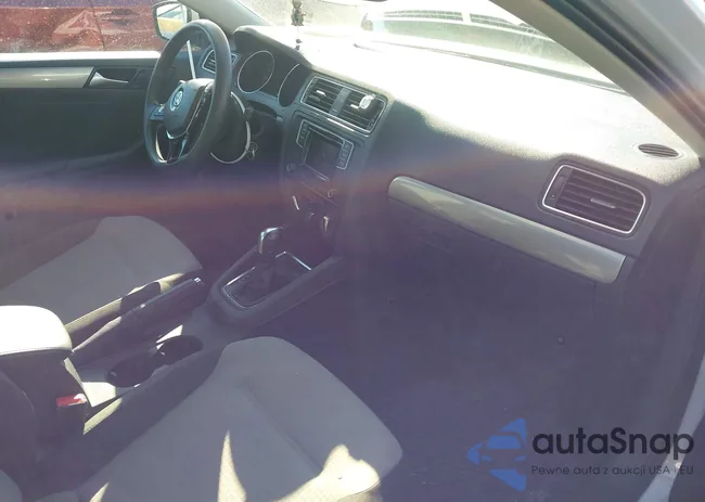 3VW2B7AJ3HM388320: 44307119