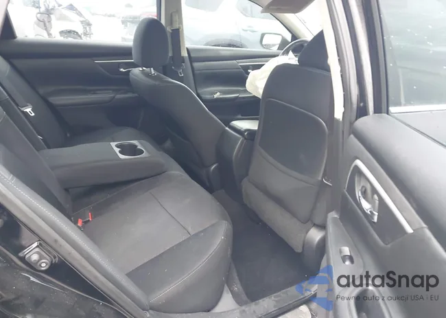 1N4AL3AP5JC100657: 44307158