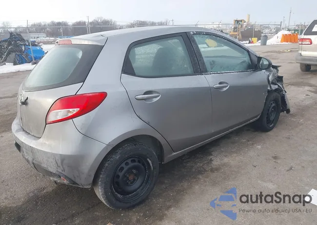 JM1DE1KZ2E0182747: 44307220