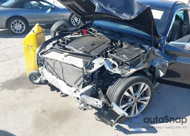 W1KWJ8DB9PG122350: 44307226