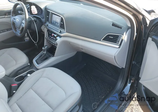 KMHD84LF6HU201452: 44307311