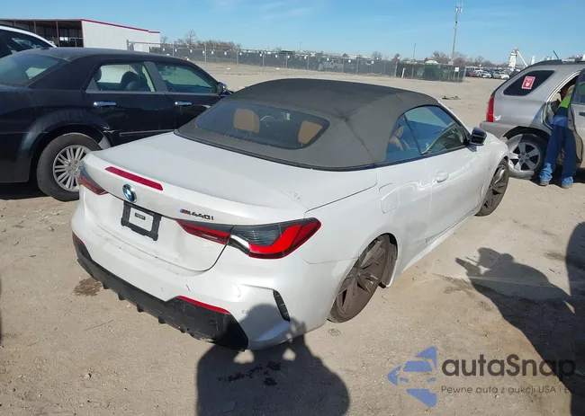 WBA53AT08MCH04787: 44307318