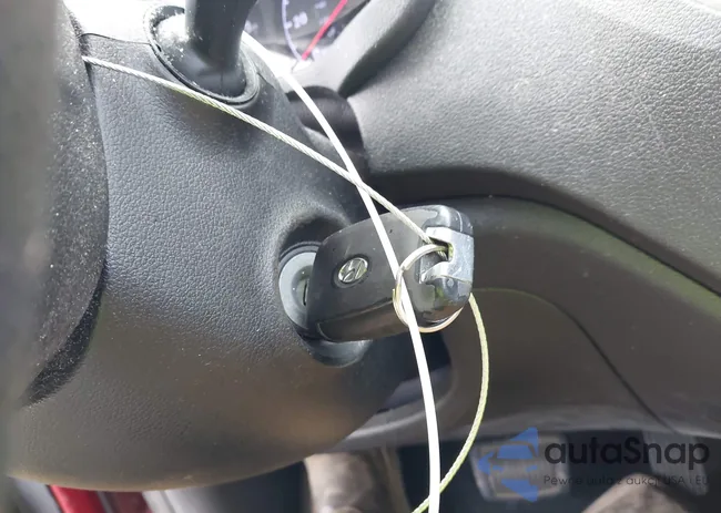 3KPC24A34KE077469: 44307352