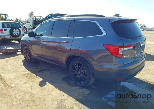 5FNYF5H28MB013803: 44307401