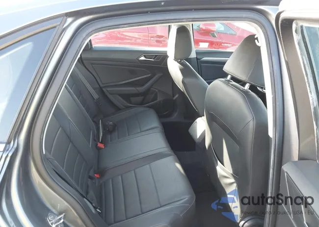 3VWC57BU4MM009095: 44307432