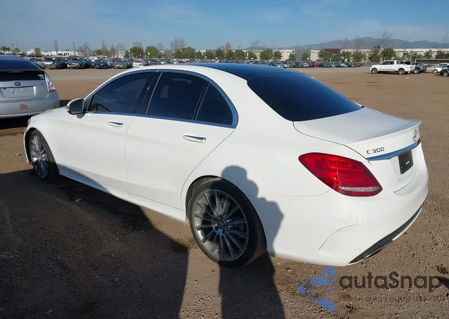 55SWF4JB3GU126069: 44307543