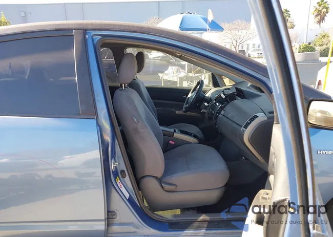 JTDKB20UX77653910: 44307583