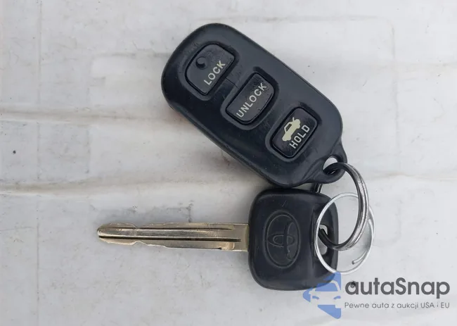 4T1BE32K84U906837: 44306749