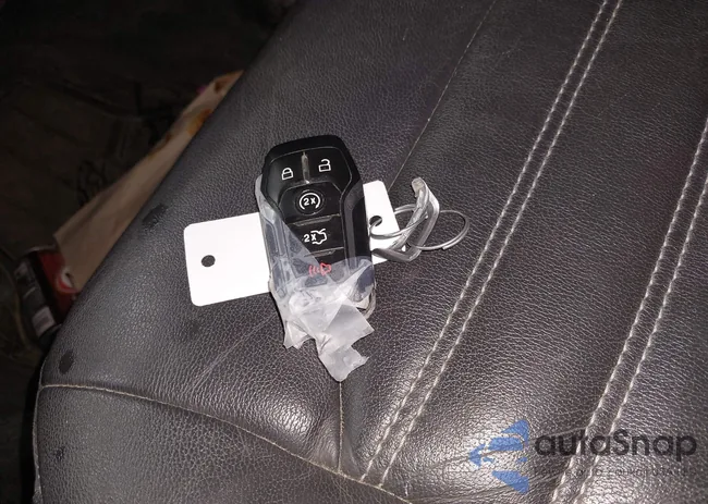 3FA6P0T98GR161325: 44306814