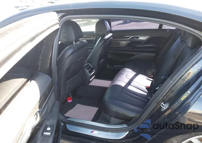 WBA7E2C51HG739820: 44306984