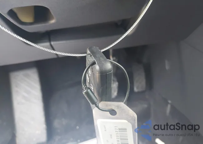 3VW7X7BU3SM085271: 44307000