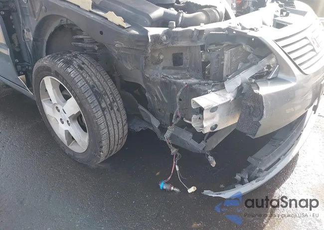 1G8AL55F77Z194936: 44308066