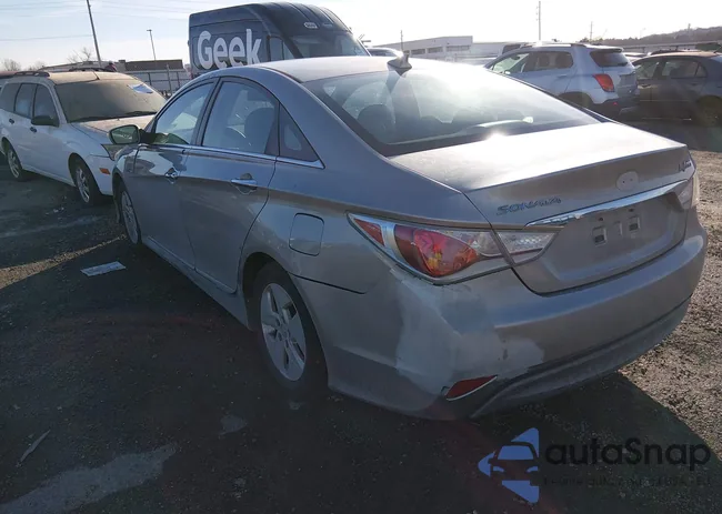 KMHEC4A46CA057092: 44308134