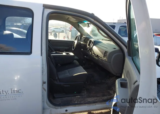 1GCHK23697F565962: 44308202