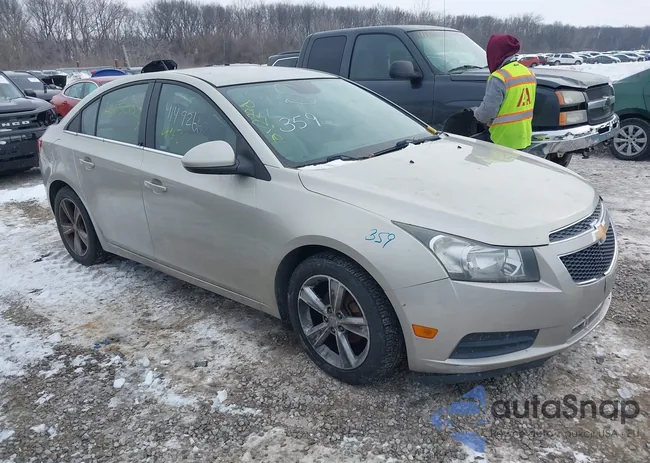 1G1PE5SB0D7186219: 44308214