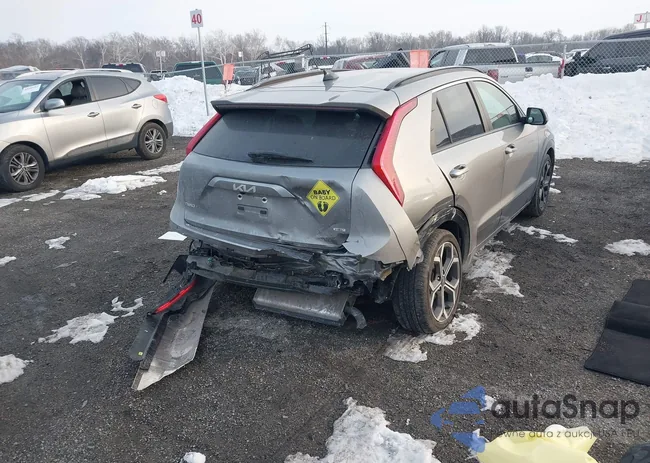 KNDCR3LE2P5051783: 44308239