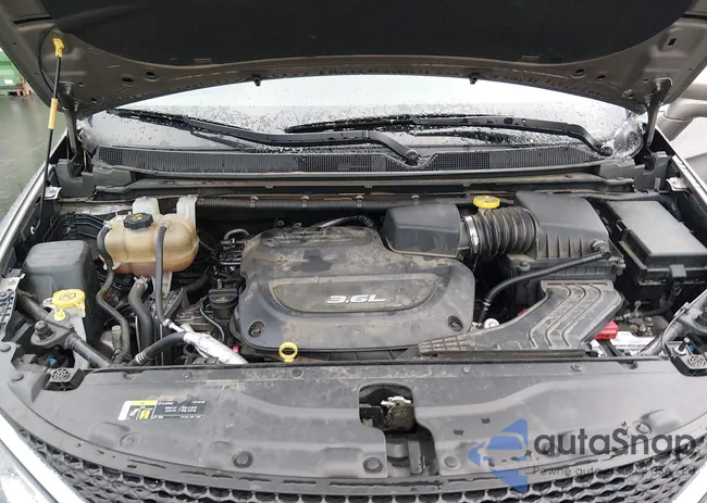 2C4RC1BG2JR153906: 44308262