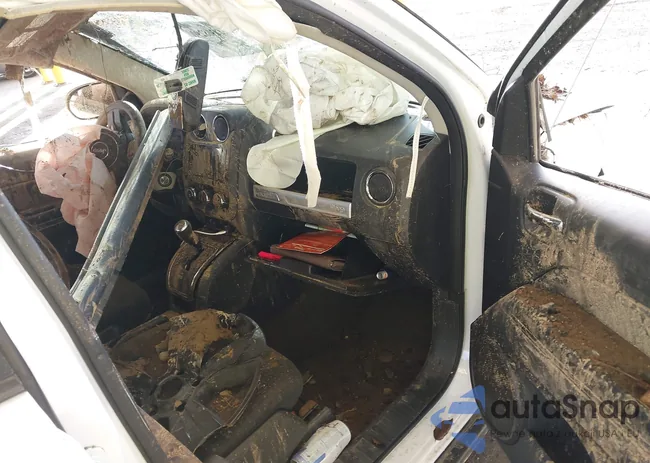 1C4NJDBB7GD722724: 44308290