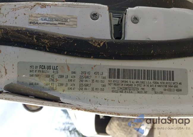 1C4NJDBB7GD722724: 44308290