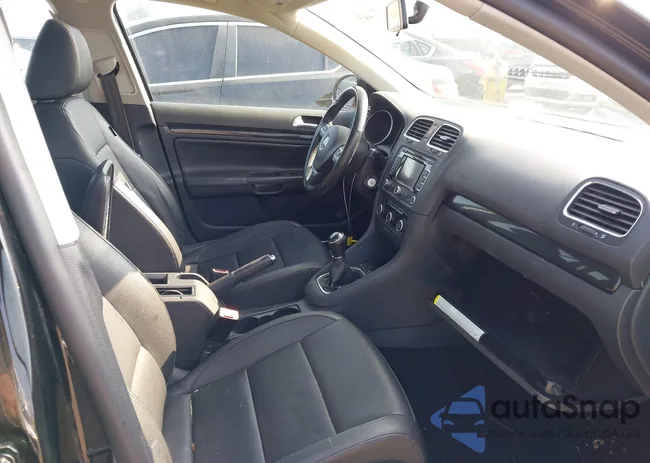 3VWML7AJ5DM634042: 44308299