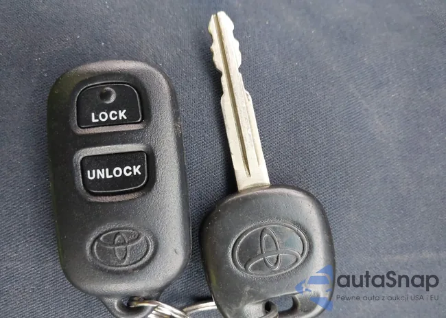 1NXBR32E38Z953150: 44308338