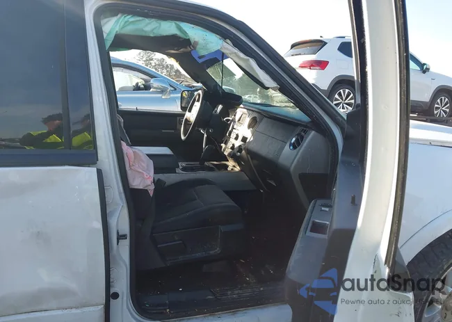 1FMJK1HT1FEF29032: 44308429