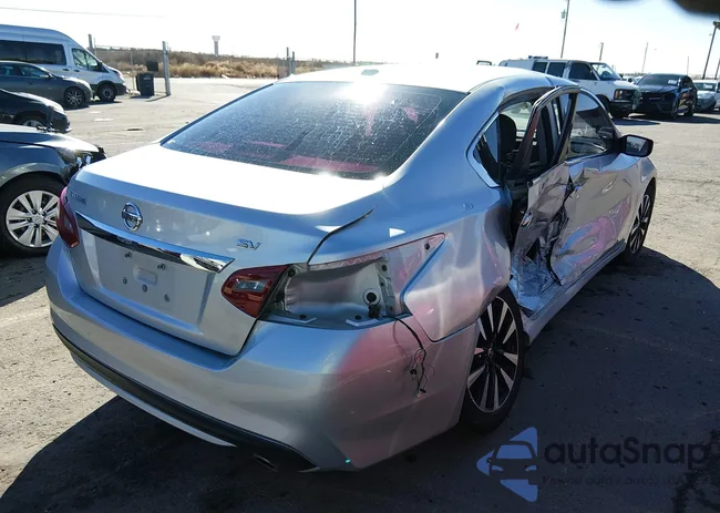 1N4AL3AP8JC108042: 44308489