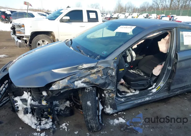 5NPD74LF7JH240025: 44308498