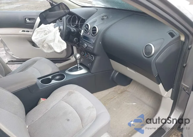 JN8AS58V68W410777: 44308520