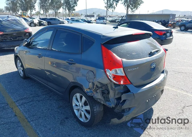 KMHCU5AE3DU081675: 44308550