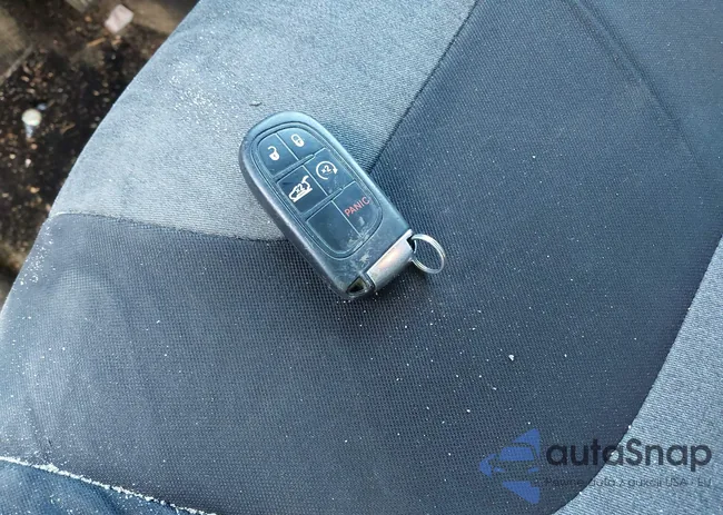 1C4PJLCB4EW181280: 44308555