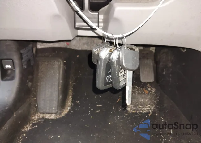 1HGCR2F9XHA231225: 44308567