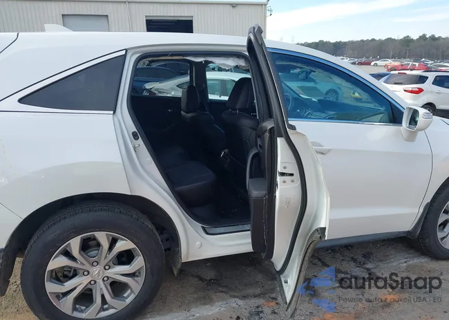 5J8TB4H56JL003260: 44308597