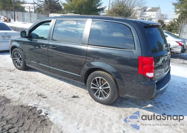 2C4RDGEG3JR282992: 44308616