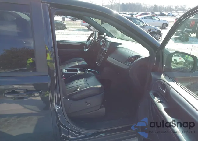 2C4RDGEG3JR282992: 44308616