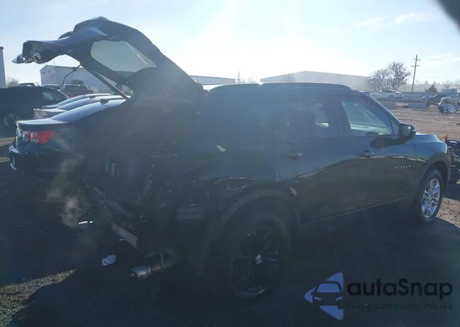 3GNKBBRA9LS577673: 44307692