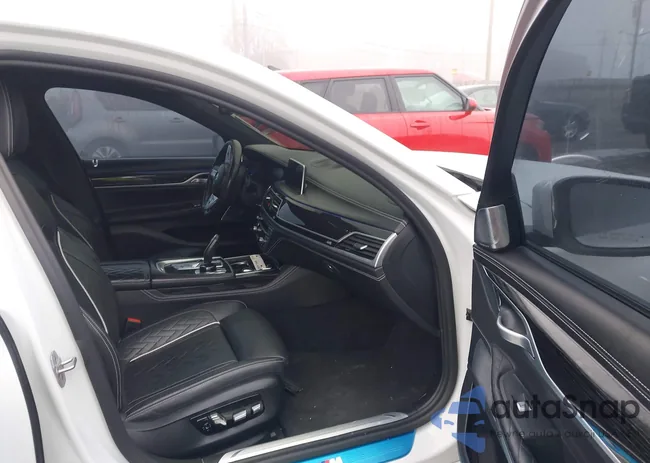 WBA7U2C02MCF48645: 44307832