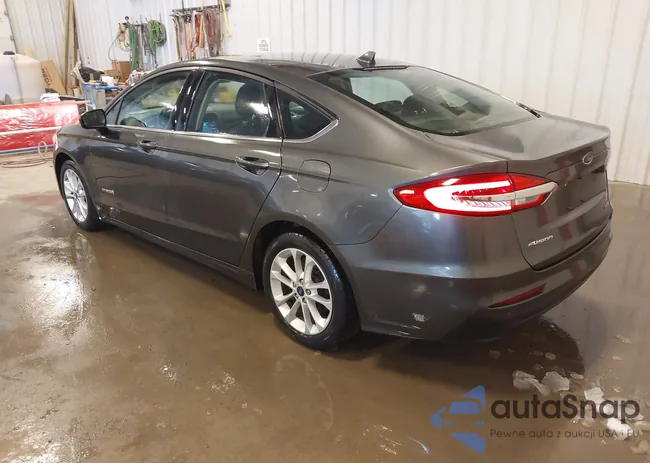 3FA6P0LUXKR276764: 44307919