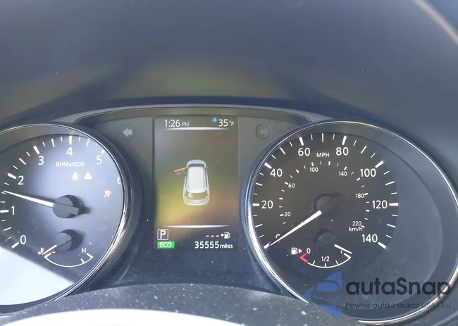 JN8AT2MV4HW023047: 44307923