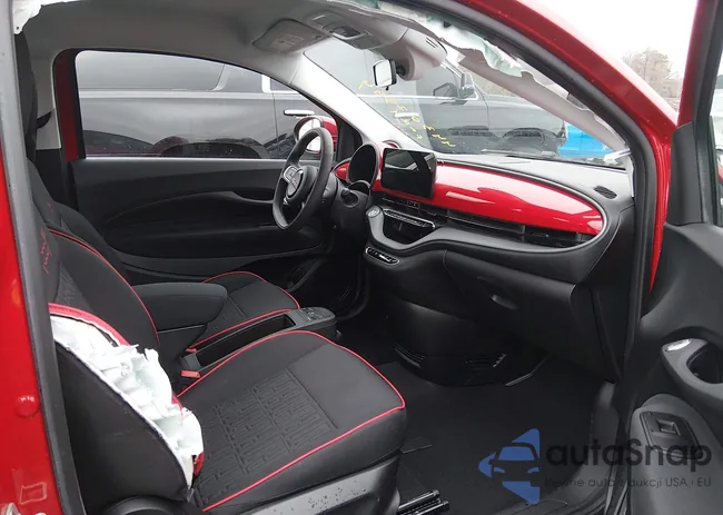 ZFAFFAA46RX209061: 44307994