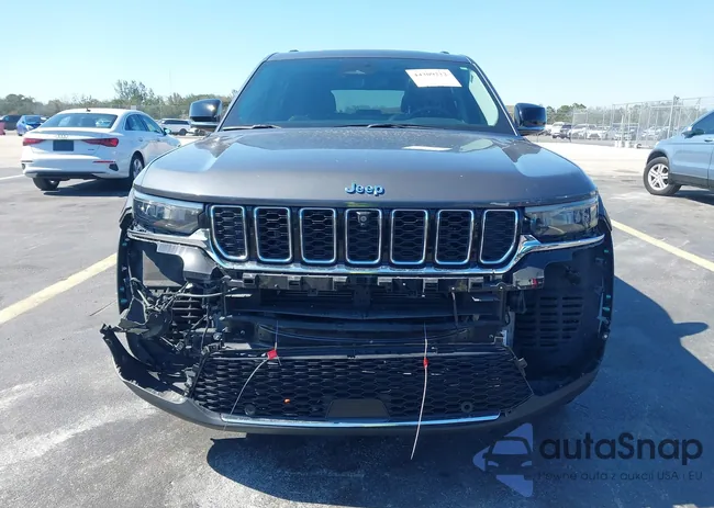 1C4RJYB61N8748012: 44309212