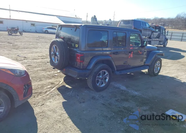 1C4HJXEN6LW169938: 44309274